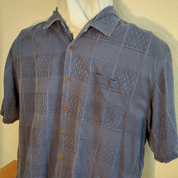 Mens Tommy Bahama Tiki Aloha Silk Hawaiian Shirt - Picture 1 of 5
